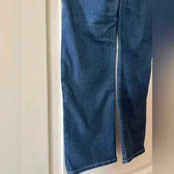 APT 9 Medium Wash Cropped Jeans Women’s Size 8 - Picture 7 of 11